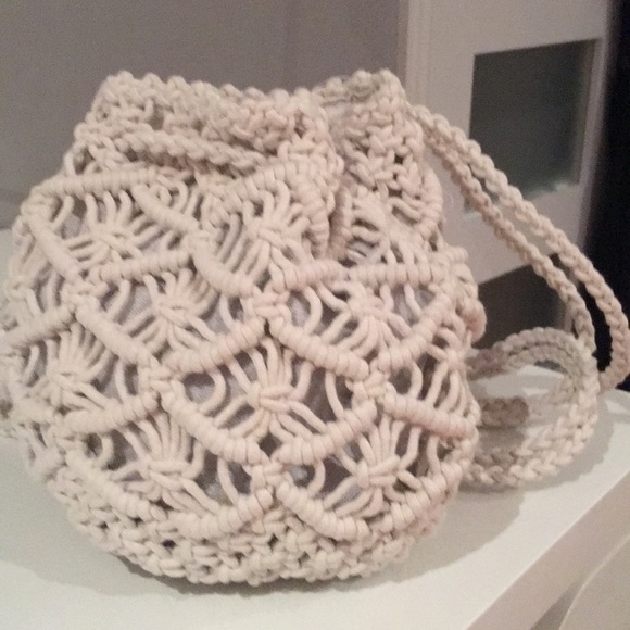 back pack - Picture 2 of 2